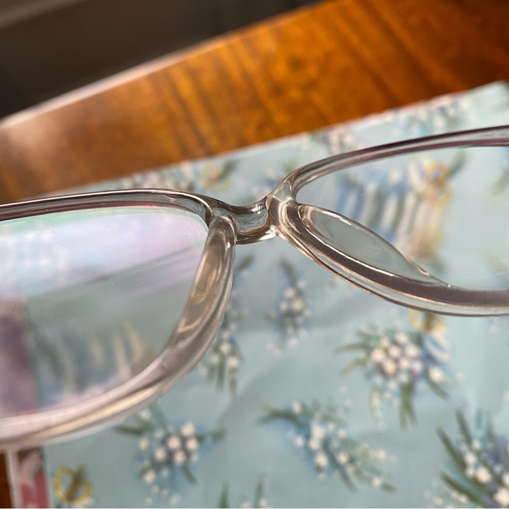 Retro Translucent Plastic Glasses - Picture 4 of 10